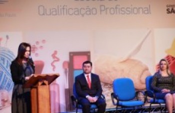 Cidades assinam convênio para receber cursos de qualificação