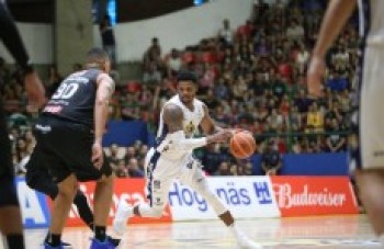 Shamell, Batista e Pecos deixam o Mogi Basquete
