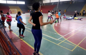 Ginásio oferece atividades
