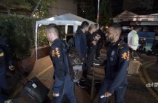 Seleção tem recepção fria na chegada a São Paulo