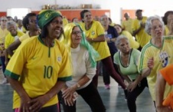 Aulão da Copa reúne mais de 200 pessoas no CCMI