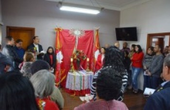 Prefeitura recebe subimpério do Divino Espírito Santo