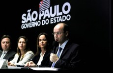Governo fecha acordo com 45 vítimas da Escola Raul Brasil