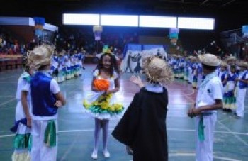 Festas juninas movimentam escolas neste final de semana