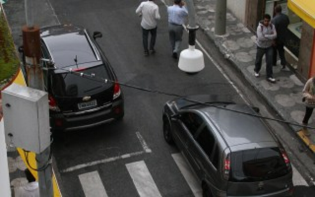 Motorista infrator pode ser denunciado por câmeras