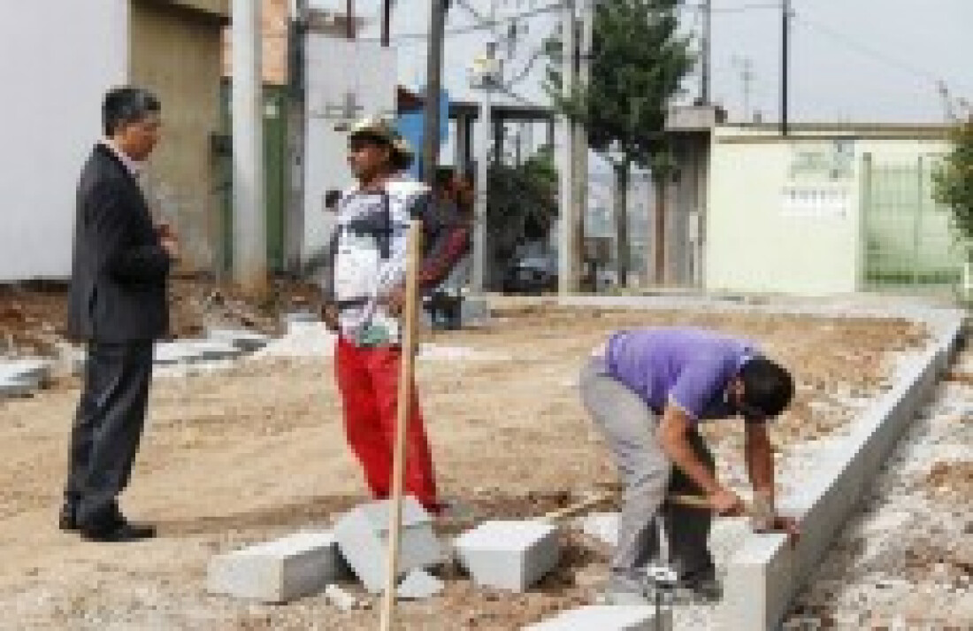 Estrada recebe nova pavimentação