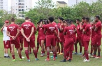 Times mogianos seguem na lanterna