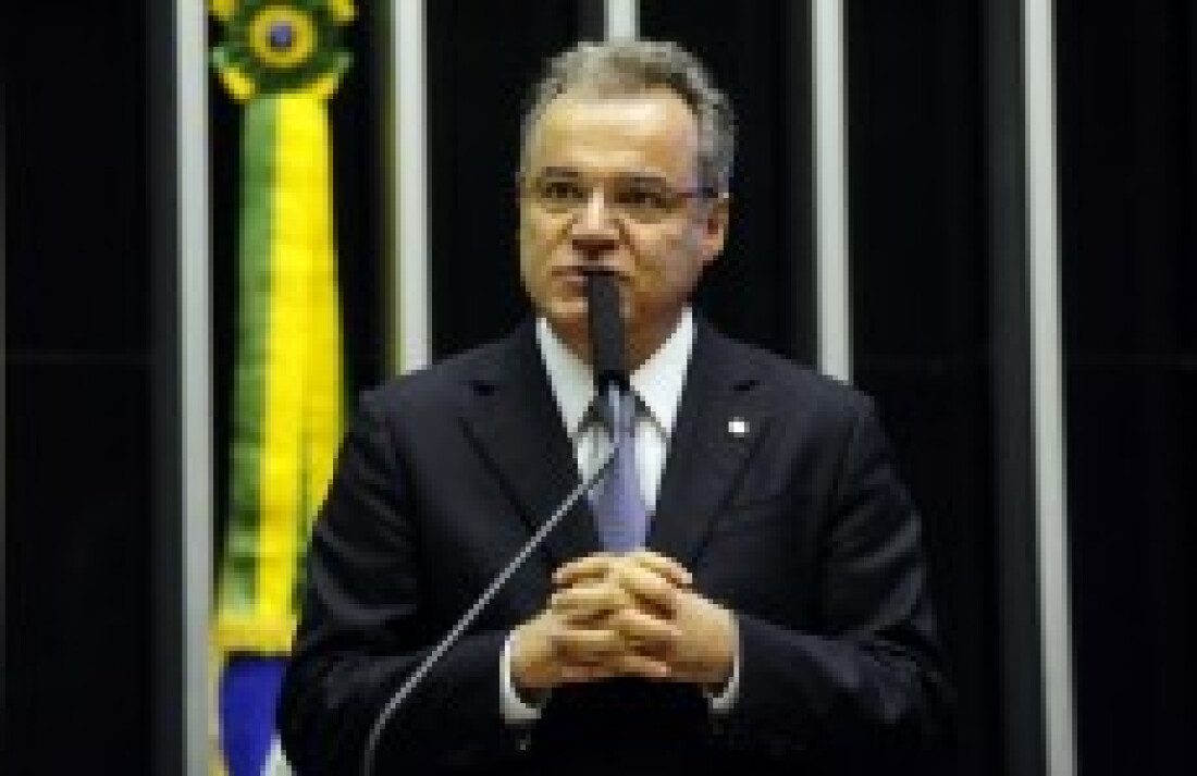 Relator quer manter estados na reforma