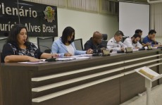 Audiência apresenta gastos e debate problemas da Saúde