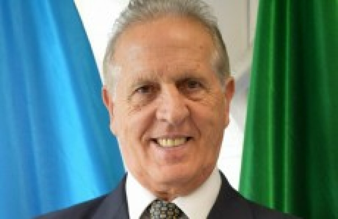 Tribuna