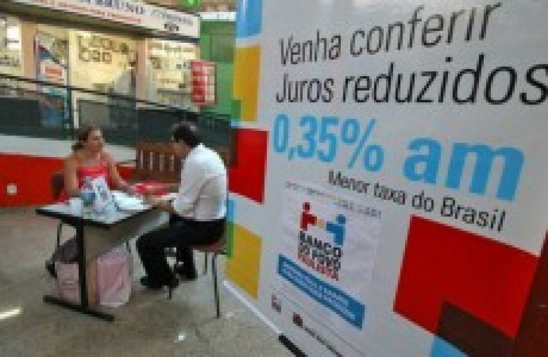 Banco do Povo atende a comunidade