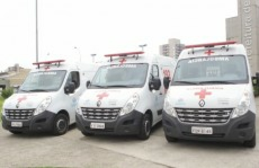 Suzano e Itaquá ganham ambulâncias para Samu