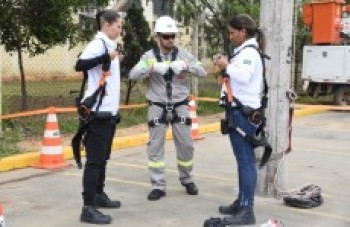 Senai inicia curso de eletricista exclusivo para o sexo feminino