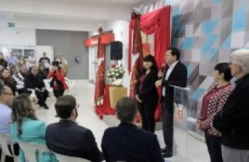 Prefeitura recebe subimpério do Divino Espírito Santo