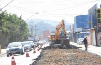 Interdição começa na Cavalheiro Nami Jafet sem maiores problemas