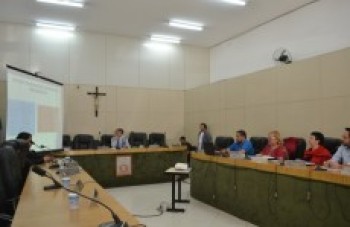 Secretária anuncia o fim das cantinas escolares em julho