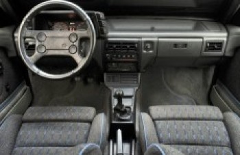 Volkswagen celebra 30 anos do Gol GTi, sucesso de vendas