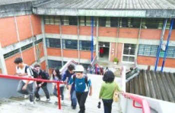 Alunos das Etecs de Mogi, Poá e Suzano se destacam no Enem