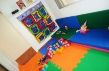 Ferraz abre chamamento público para creche