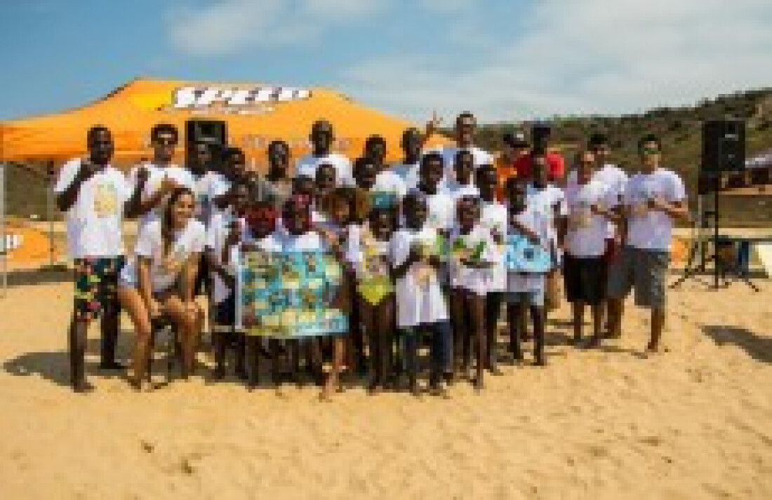 Mogiano cria projeto de surf em Angola e traz para o Brasil