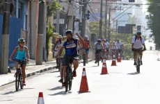 Passeio incentiva uso de bicicleta no domingo