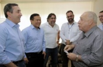 Prefeito visita a Petrom e reafirma parcerias