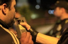 Blitz da Lei Seca autua dois motoristas em Poá