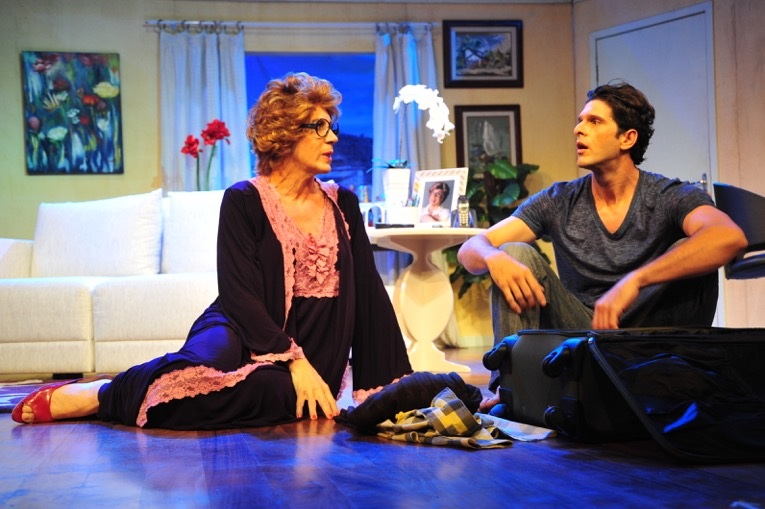 Teatro Municipal recebe a peça "O Filho da Mãe"