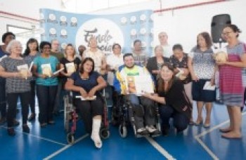 Fundo forma 97 alunos no programa Mãos na Massa