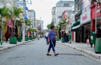 ACMC alerta consumidores sobre a carga tributária dos presentes