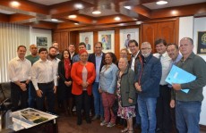 Servidores municipais recebem um reajuste salarial de 8,22%