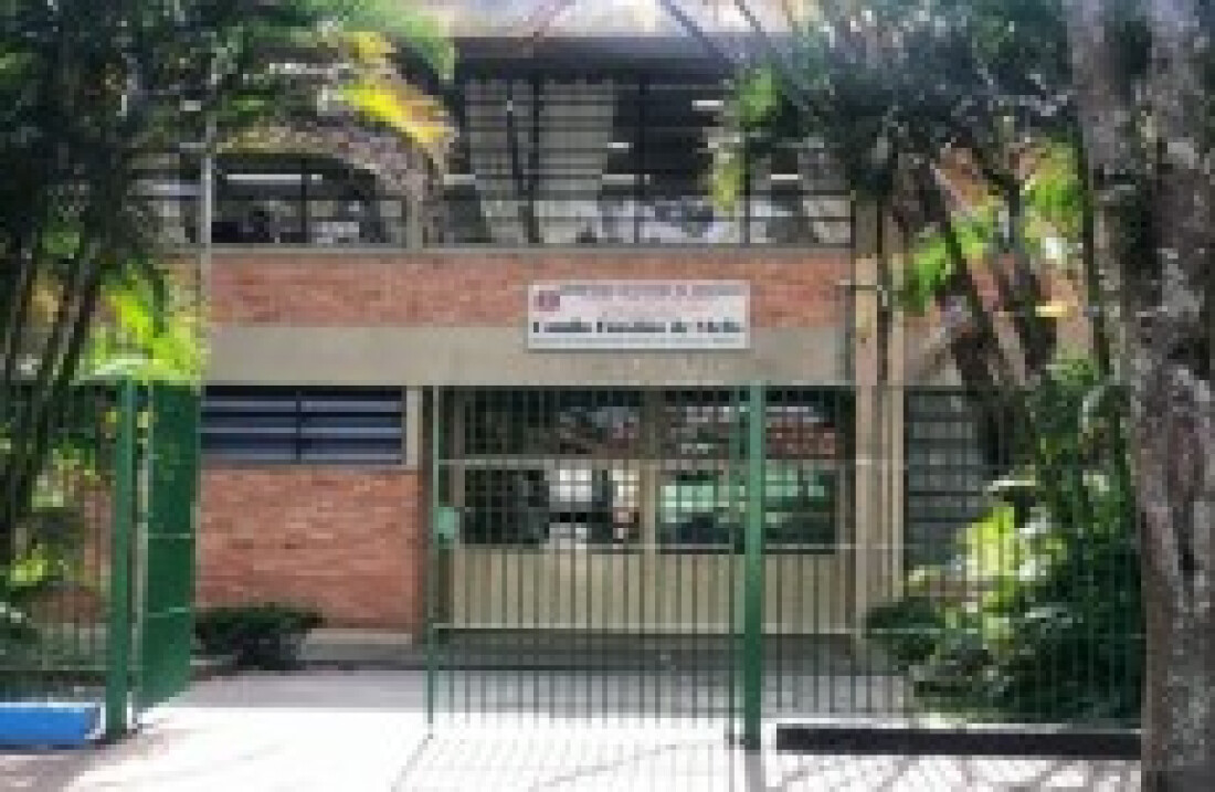 Secretaria de Saúde participa de ação social na Vila Oliveira