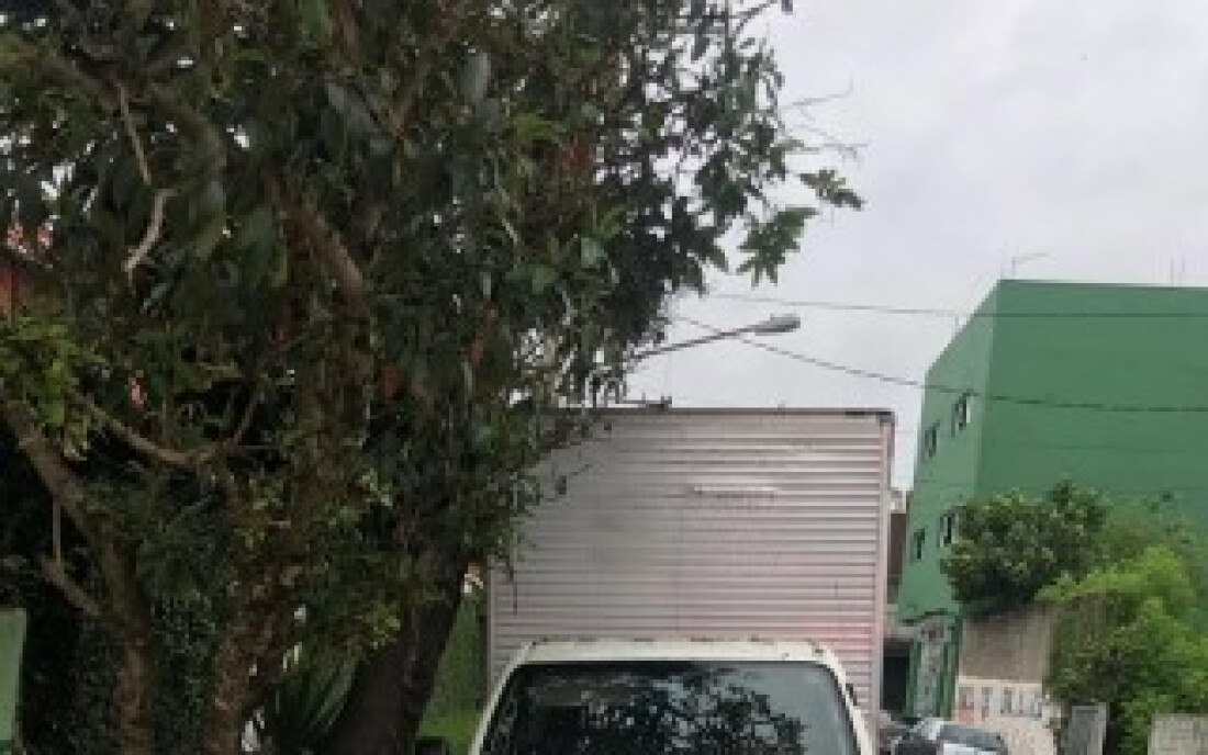 Caminhão roubado é recuperado