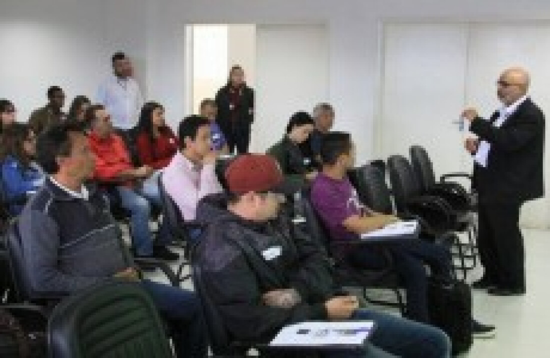 Empreendedores de Mogi recebem orientações na oficina 'Começar Bem'