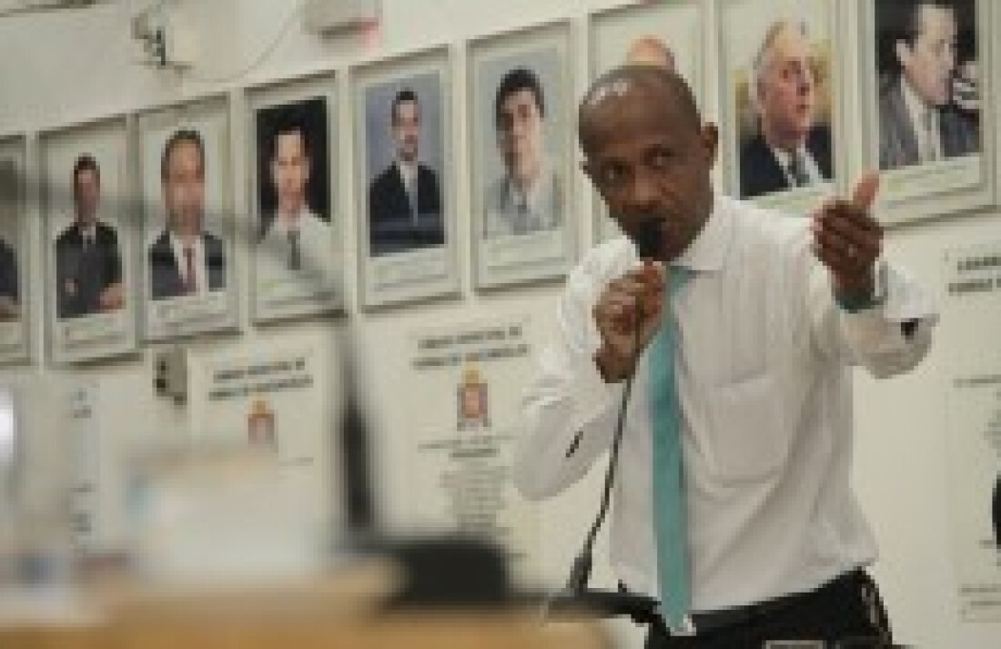 Ferraz quer limitar em 85% uso de transporte tipo Uber