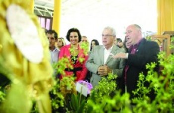 Expoá é aberta com nova decoração e Família Lima