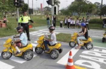 Campanha Maio Amarelo abre amanhã no Largo do Rosário