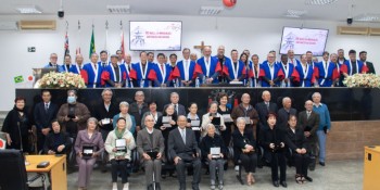Câmara presta homenagem aos imigrantes japoneses