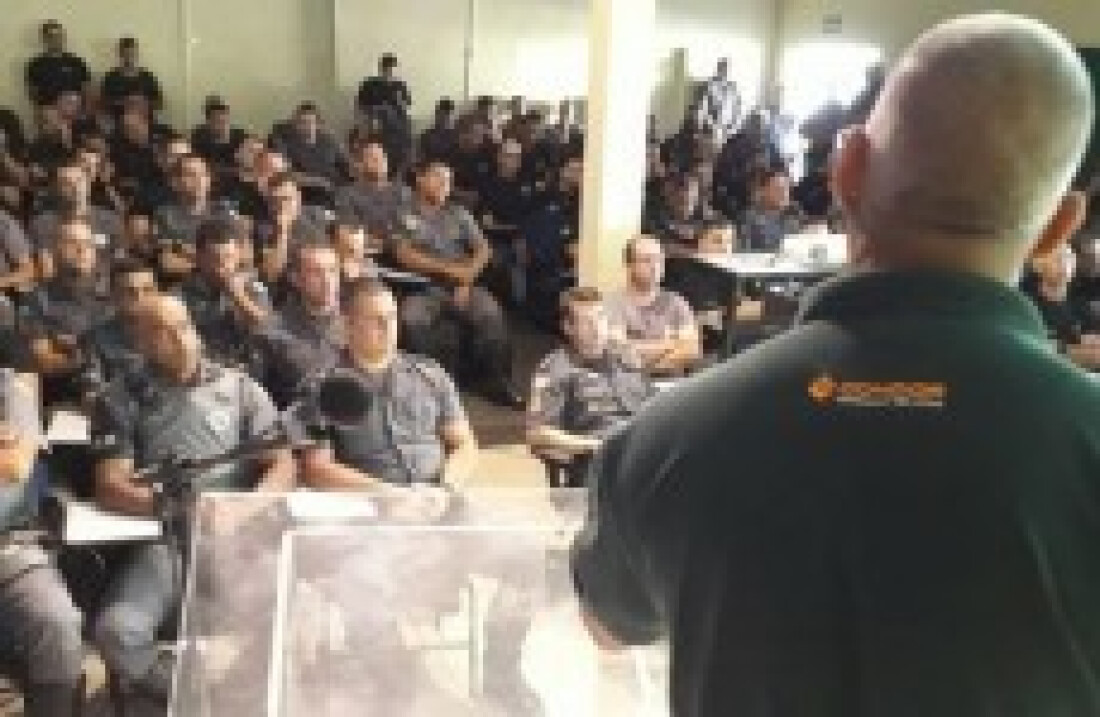 PM participa de curso