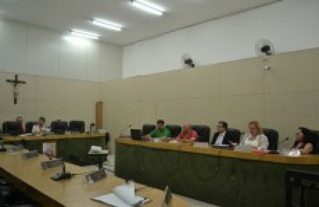 Prefeitura promete kit escolar a partir de maio