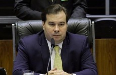 Rodrigo Maia cria comissão para discutir reforma da Previdência