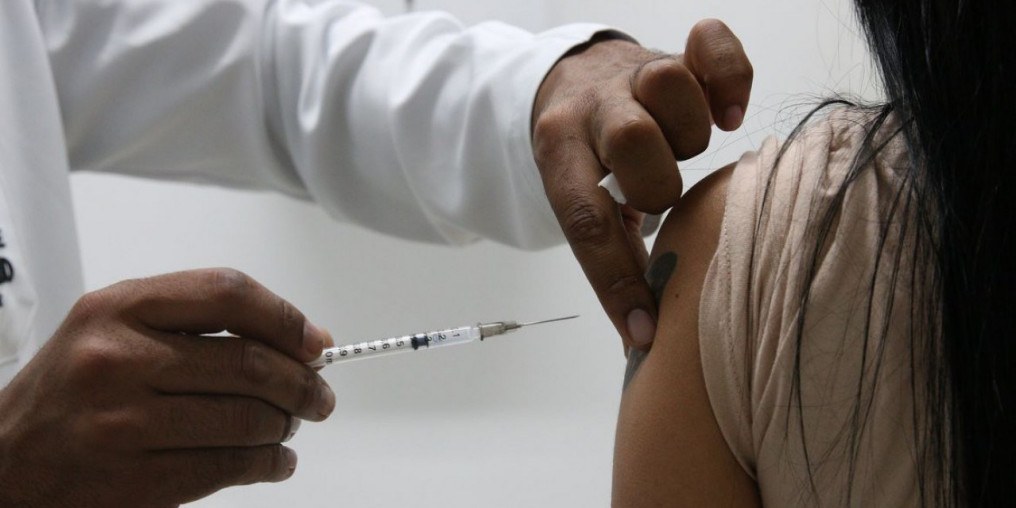 Prefeituras recebem doses de reforço para crianças de 3 e 4 anos
