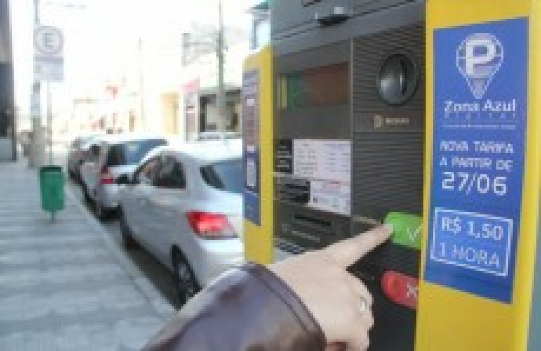 Licitação para estacionamento rotativo fica aberta até terça
