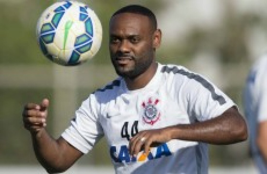 Vagner Love diz que pretende se aposentar no Corinthians