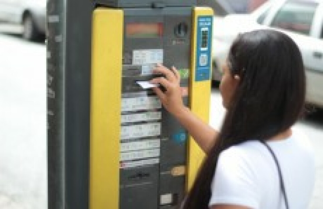Comerciantes vão discutir a Zona Azul