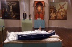 Imagem sacra é encontrada 'escondida' na Pinacoteca