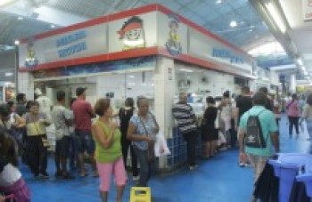 Comércio e serviços mudam horário