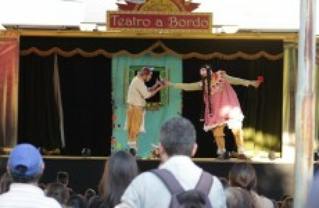 Teatro a Bordo leva música, arte, cinema e dança a Santa Isabel