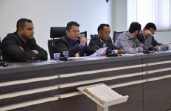 Câmara cobra prefeitura sobre serviços em Itaquá