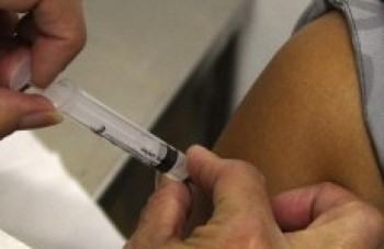 Vacinação contra a gripe está abaixo do esperado, diz Saúde